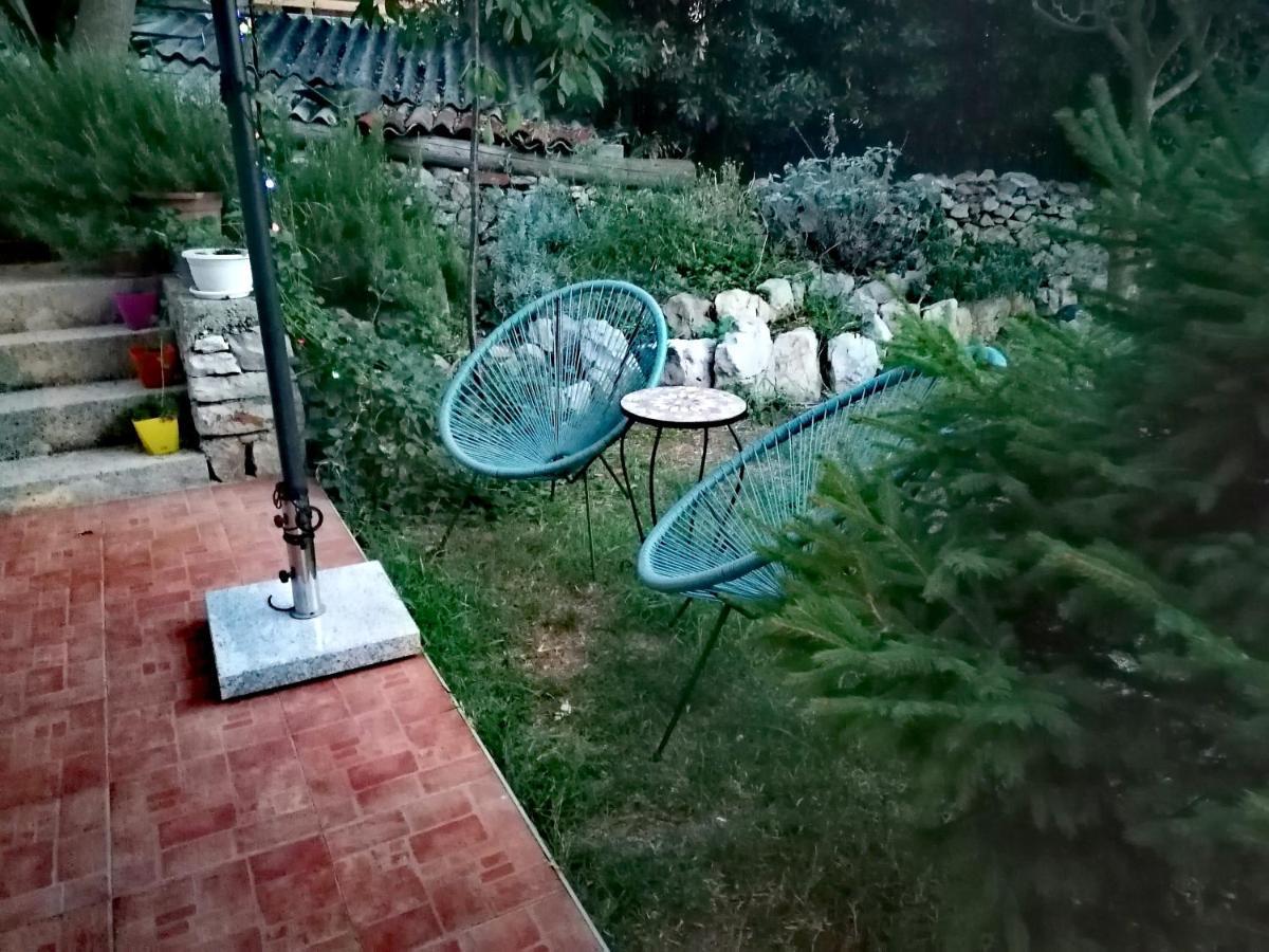 Dairos Leilighet Mali Lošinj Eksteriør bilde